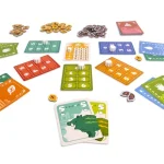 Kártyafarm társasjáték körben elrendezett kártyákkal játék közben